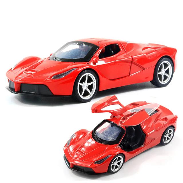Brinquedo de Carro Esportivo em Liga Metálica - Miniatura de Veículo Diecast 1:36 para Crianças e Colecionadores