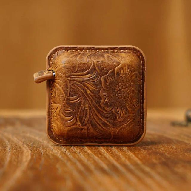 Mini fita métrica retrátil de couro genuíno para costura artesanal - A ferramenta vintage perfeita para mulheres