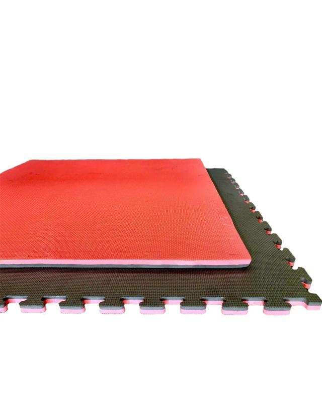 Lote de 10 Quebra-Cabeças Tatami Vermelho e Preto - Tapete Antiderrapante Reversível para Academia e Artes Marciais