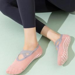 1/ 3 par profissional feminino yoga meia silicone antiderrapante ballet pilates meias femininas sem costas respirável bandagem yoga esporte meias - Image 5