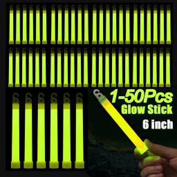 1-50pcs Bastões Brilhantes com Gancho Luz de Fluorescência de 6 polegadas para Caminhadas Acampamento Ao Ar Livre Bastões de Luz de Festa de Concerto de Emergência - Image 1