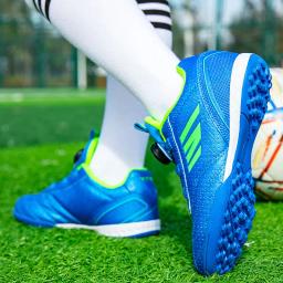 Sapatos de futebol indoor para crianças, tênis de treinamento profissional, botas de futebol, chuteiras ultraleves, futsal rápido, antiderrapante - Image 1