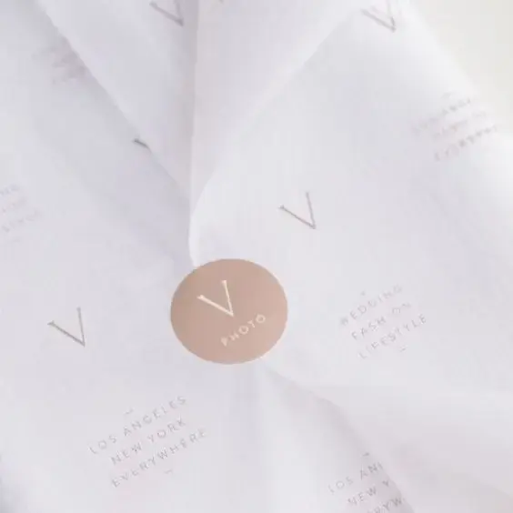 Embalagem Personalizada de Papel Reciclado com Logotipo - 17g de Tecido para Presentes por Atacado