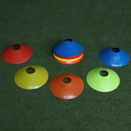 Multifunções Agility Soccer Cones, Cones prática com furos circulares, Marcador para futebol e hóquei, 10pcs - Image 6