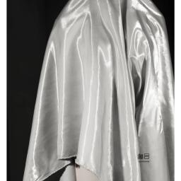 Tecido cetim com cristal líquido, Pano cetim super brilhante, Liso e grosso, Coleção larga para vestido e calça, Vestuário de grife - Image 4