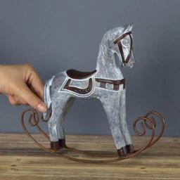 Madeira nórdica pintada artesanato a cavalo, Escultura de animais para hotel e loja, Decoração de mesa para casa - Image 4