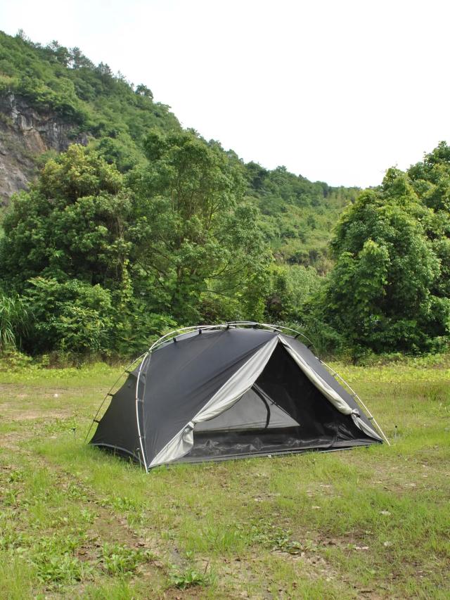 Barraca Impermeável e Windproof para Camping e Caminhadas, Ideal para 2 Pessoas em Todas as Estações
