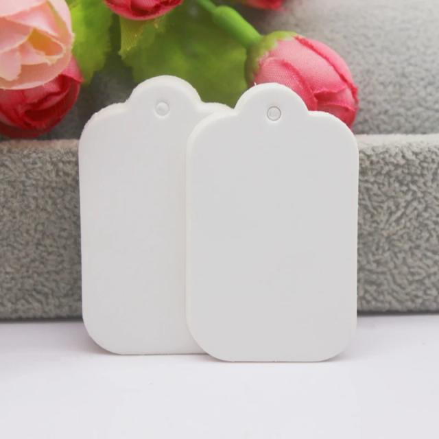 Etiquetas de Embalagem de Papel Kraft Branco para Presentes - Conjunto de 100 Etiquetas Artesanais de Preço e Pendurar