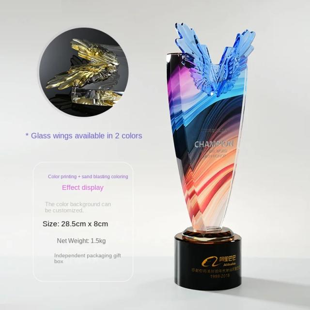 Troféu de Cristal Personalizado com Asas de Vidro Criativas para Competição, Engrandecimento de Equipes e Lembranças Especiais de Aniversário.