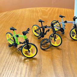 Mini ornamento de modelo de bicicleta de liga, brinquedo de descompressão dobrável - Image 3