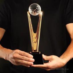 Troféu De Cristal De Resina, Prêmio Esportivo Substituível, Personalizado Gravado, Base De Cristal Preto, Decoração De Casa Excelente Criativa Lembrança, 1Pc - Image 2