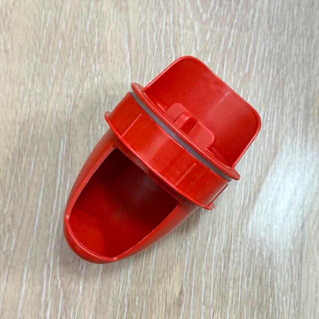 Alimentador de Aves à Prova de Chuva: Kit de Alimentação por Gravidade para Baldes, Barris e Calhas DIY