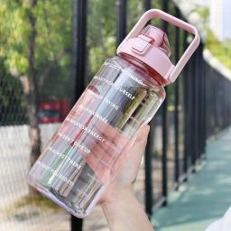 2 Litros Esportes Garrafa De Água Com Palha Homens Mulheres Fitness Garrafas De Água Fria Ao Ar Livre Bottlesc Com Time Marker Drinkware - Image 1