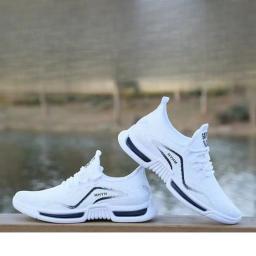 Lazer tênis de corrida novo verão dos homens na moda respirável tênis sola macia sapatos de malha resistente versátil sapatos esportivos masculinos - Image 4