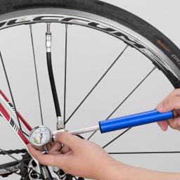 Manual Mini alta pressão bomba com barômetro, Mountain Bike bomba, alumínio Air Inflator, acessórios de bicicleta ao ar livre - Image 3