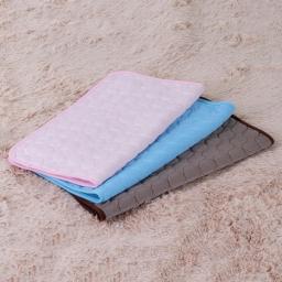 Esteira de resfriamento para animais de estimação, almofada para cães e gatos, seda fria, colchão à prova de umidade, cama para animais pequenos, almofada de verão, 5 tamanhos - Image 3