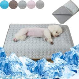 Esteira refrescante para cães pequenos e grandes, cama durável para animais, cobertor de gelo de verão, acessórios para cães e gatos, extra grande - Image 1