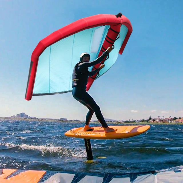 Airbags Duplos Portáteis para Prazer e Segurança em Kitesurf, Asa Inflável e Windsurf - Envio Rápido!