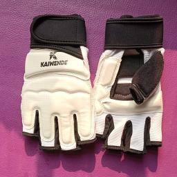 Luvas de Kickboxing Masculino, Sparring Training, Treino Leve, Muay Thai, Artes Marciais, Artsav, Karmaga, Envoltórios de Boxe Karatê - Image 1