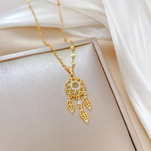 Colar de Aço Inoxidável com Pingentes de Penas e Sonho - Moda Gothic para Mulheres, Joias Elegantes e Presentes Especiais