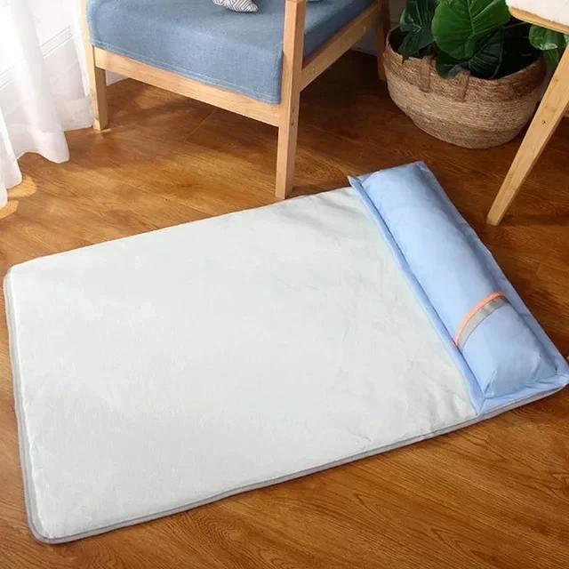 Sofá Ortopédico para Pets com Travesseiro em Espuma Memória, Impermeável e Lavável, Ideal para o Verão