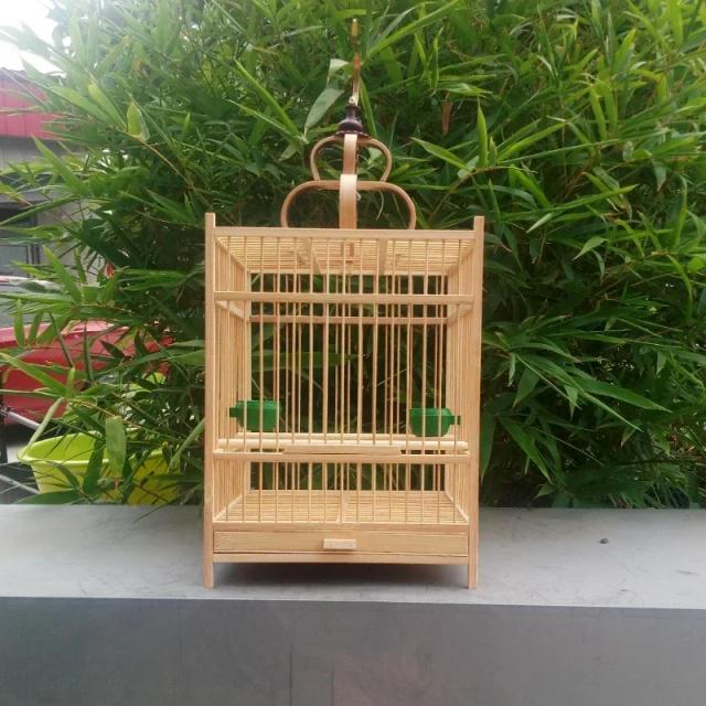 Gaiola de Pássaro de Bambu Artesanal para Viagem e Transporte - Acessórios Inclusos