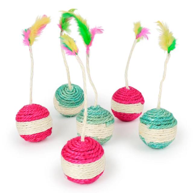 Brinquedo interativo para gatos: bola de sisal com penas para treino e diversão com seu felino