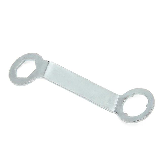Chuteiras Bota Spikes M5 para Futebol - Ideais para Campos Firmes e Uso Interno/Externo