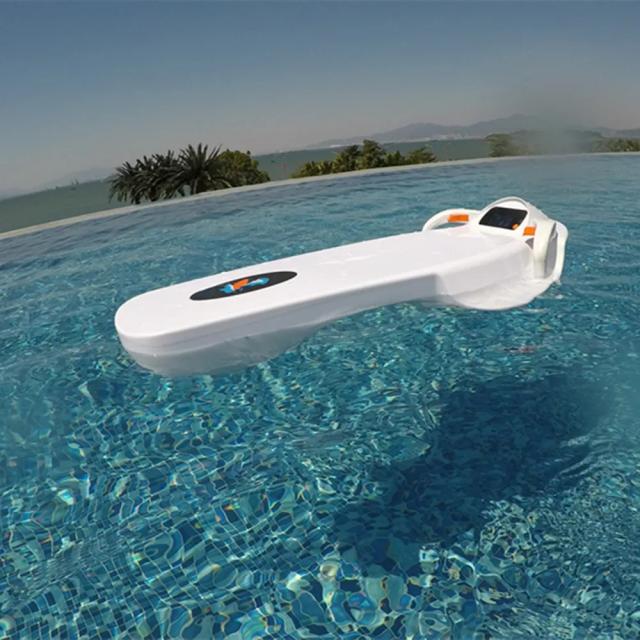 Jet Ski Jet Board: Equipamento Aquático de 3200W e 12Ah para Atacado