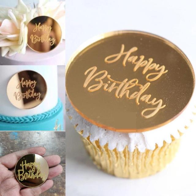 Decorações Elegantes para Aniversários: Acrílico Dourado, Sobremesas Deliciosas e Suprimentos Criativos