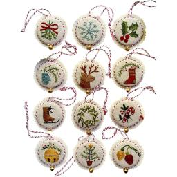Kit de enfeites de árvore de Natal bordado à mão alegre e brilhante, pingente de carro, kit de bordado de Natal para entusiastas iniciantes - Image 1