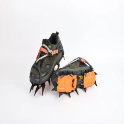 Aço inoxidável Ice Snow Crampons, Gripper de escalada antiderrapante, Capas de sapato, Spike Cleats, Skid Crampons para esporte, 12 dentes - Image 2