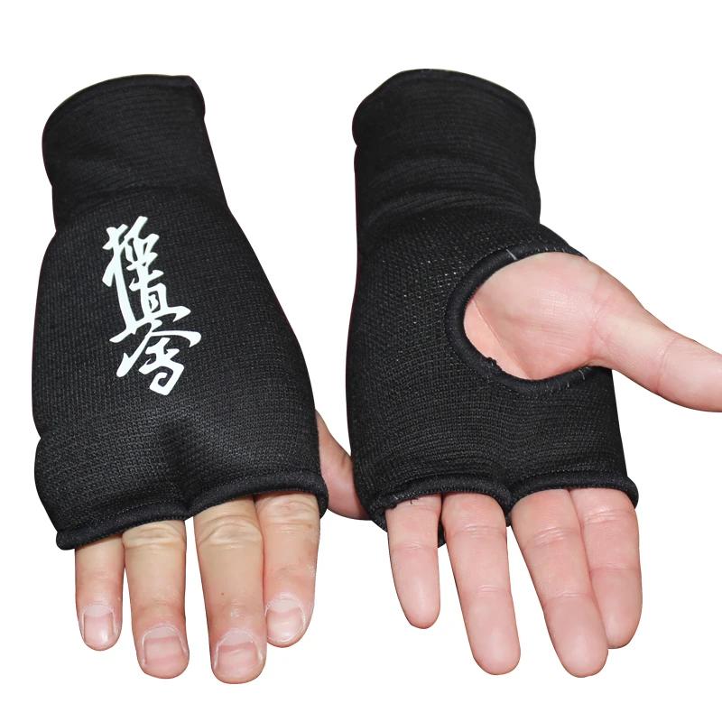 Kyokushin luvas de karatê de malha luvas de proteção das mãos meio dedo crianças adulto respirável taekwondo pulso luta luvas de boxe - Image 1