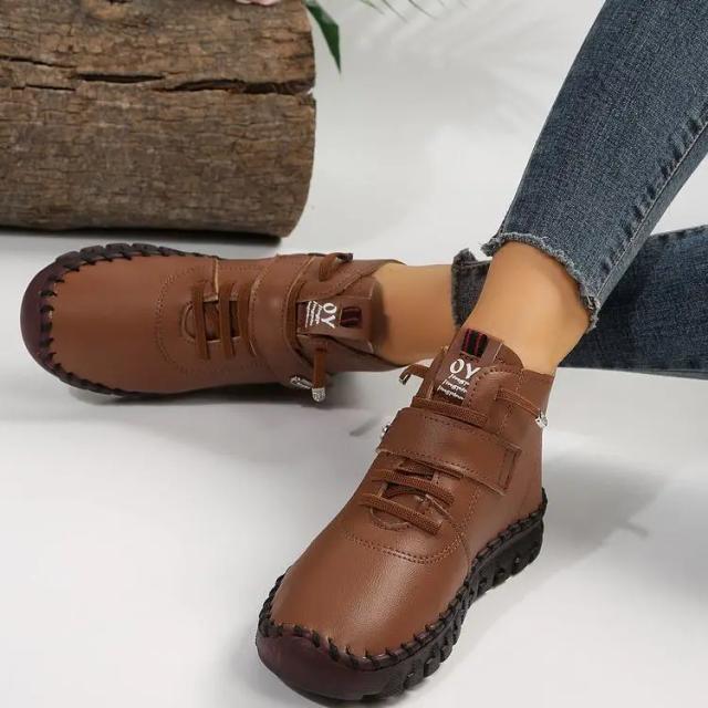 Botas Ortopédicas Femininas de Couro Vermelho com Pelúcia - Conforto e Estilo para o Outono/Inverno