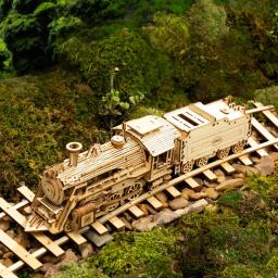 Modelo de trem 3d quebra-cabeça de madeira brinquedo montagem locomotiva modelo kits de construção para crianças presente aniversário brinquedos de construção de madeira - Image 2
