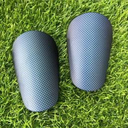 Shock Absorbing Mini Shin Pad, Protetor de Perna, Resistente ao Choque, Leve, Portátil, Treinamento de Futebol, Shank Board, 1 Par - Image 2