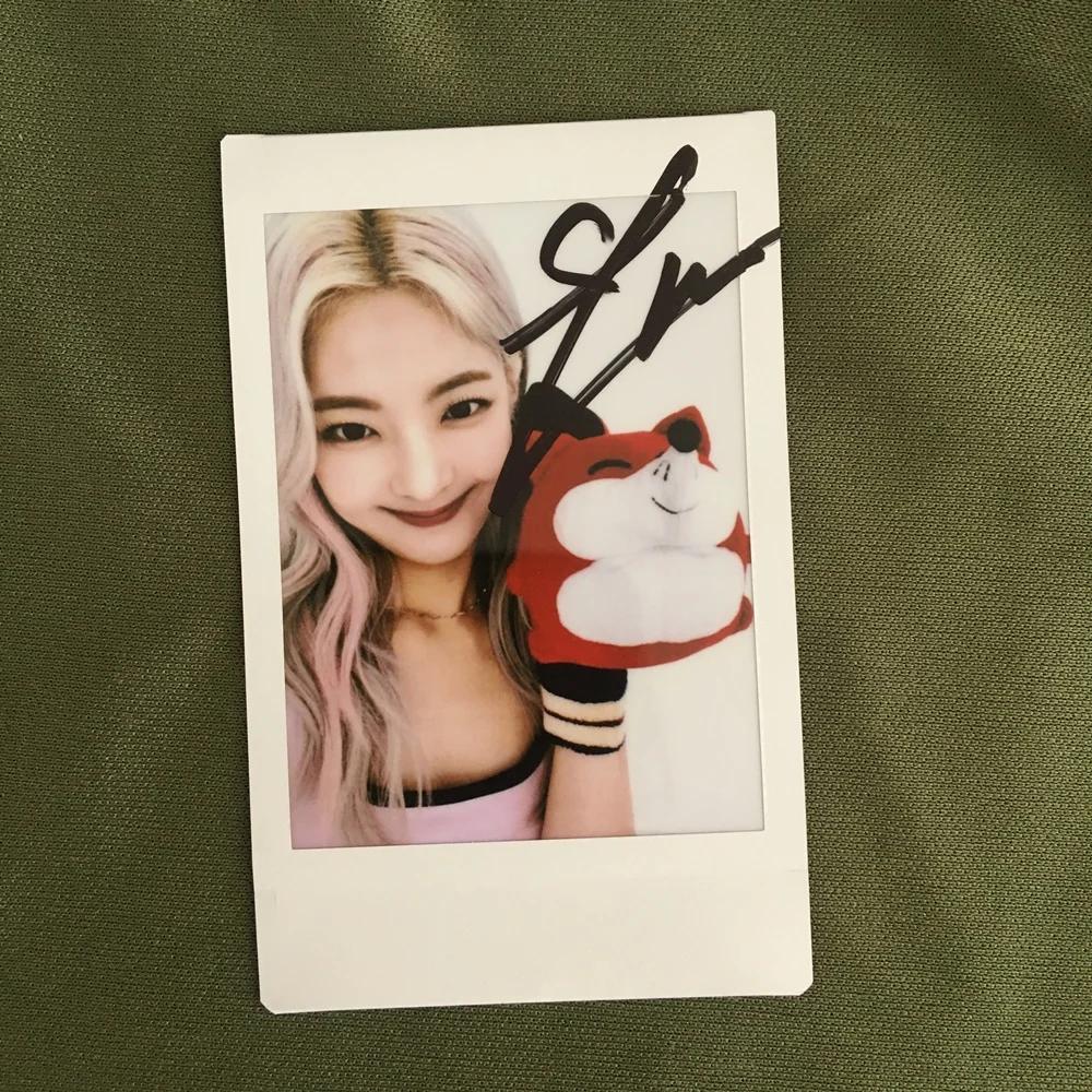 ITZY-cartões fotográficos autografados de coleção, 3 polegadas, presentes K-Pop, outubro 2023 - Image 1