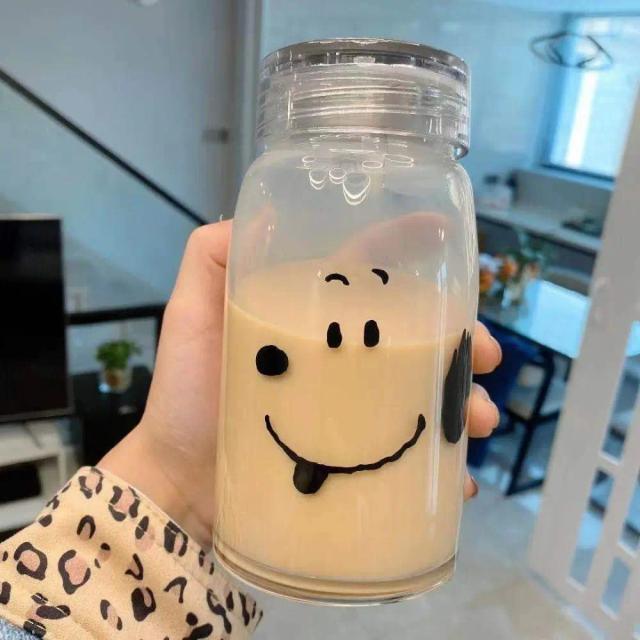 Garrafa de Água de Vidro com Design de Urso, Reutilizável e Resistente ao Calor, 500ml