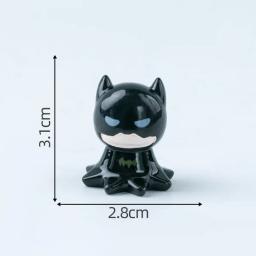 Marvel homem-aranha homem de ferro bolo de aniversário decoração boneca dos desenhos animados super-herói resina figura de ação bonito decorações interiores do carro - Image 5