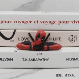 Disney deadpool 2 figura de ação sentado/piso postura modelo anime x-men mini boneca decoração pvc coleção estatueta brinquedo - Image 5