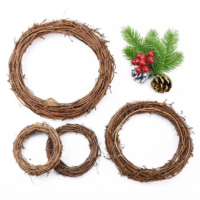 Guirlanda de Flores Artificiais em Vime para Decoração de Natal e DIY - Tamanhos 10cm, 15cm e 20cm