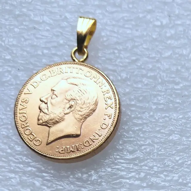 Pingente de Moeda de 1902 Edward VII - Casa de Hortelã Soberana de Londres em Ouro Banhado, Cópia Exclusiva