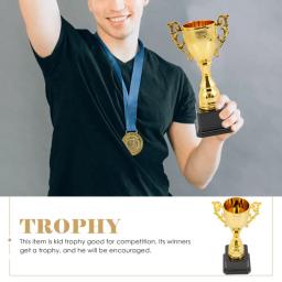 Troféu de Ouro Modelo de Plástico, Pequeno Prêmio Cup, Escola Recompensando Fornecimento, Competição Lembranças de Futebol, Artesanato Infantil Prêmios - Image 2