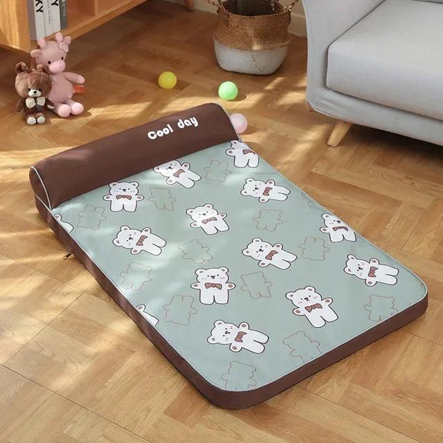 Tapete Lavável e Impermeável para Cães Pequenos: Sofá Confortável para o Verão