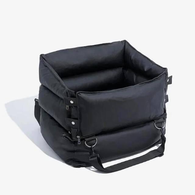 Assento de carro de couro para cães pequenos e médios, cama de viagem com segurança e conforto luxuoso.