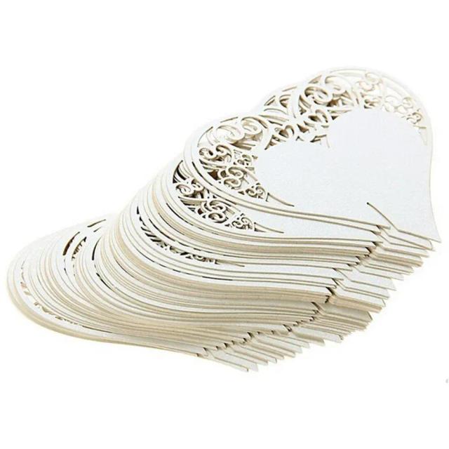 Conjunto de 50 Peças de Decoração de Mesa para Casamento com Cortes a Laser: Cartões de Lugar Floral em Coração e Acessórios Elegantes para Festa
