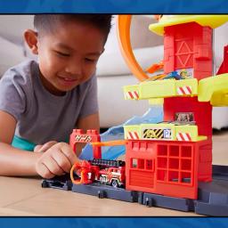 Em estoque roda quente cidade super estação de bombeiros hkx41 montanha inclinação desafio corrida reta campeonato pista competição brinquedo presente - Image 2