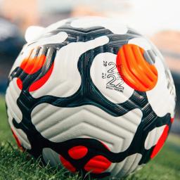 Bolas de futebol de couro profissional para crianças e adultos, bola de futebol, tamanho 5 costuradas à máquina, treinamento esportivo ao ar livre - Image 1