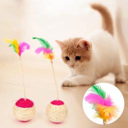 Gato brinquedo para animais de estimação gato sisal coçar bola treinamento interativo brinquedo para gatinho suprimentos gato engraçado jogar pena brinquedo gato accessorie - Image 1
