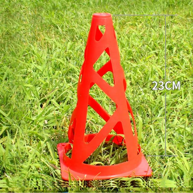 Cones de Futebol para Treinamento – Set com 10 Peças para Agilidade, Marcação e Obstáculos em Campos e Ginásios